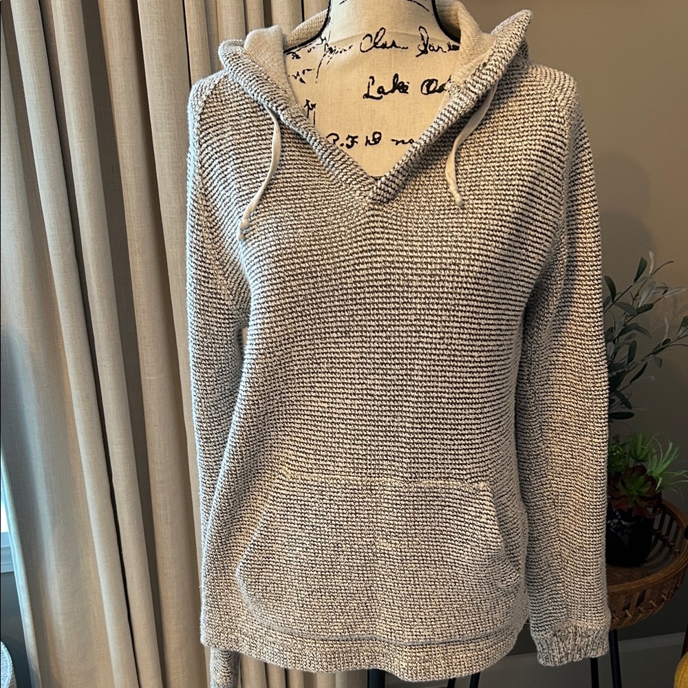 AMERICAN EAGLE OUTFITTERS hooded pullover Size M